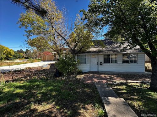 212 Knox Ct, Denver, CO, 80219-1440 | Card Image