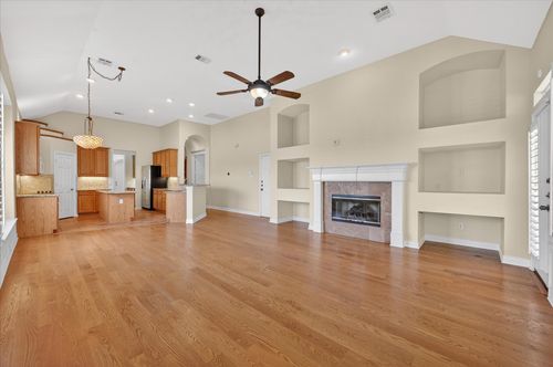 3500 Christopher Ln, Richardson, TX, 75082-2640 | Card Image