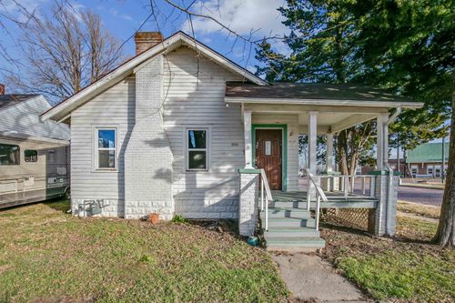 500 Osage St, Augusta, KS, 67010-1227 | Card Image