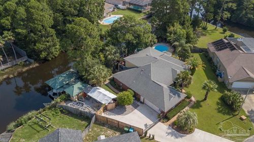 1611 Luzon Ln, Gulf Breeze, FL, 32563-2765 | Card Image