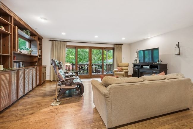 606 Barton Ave, House other with 4 bedrooms, 3 bathrooms and 2 parking in Evanston IL | Image 8