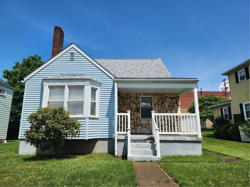 1025 Union Ave, Brackenridge, PA, 15014-1136 | Card Image