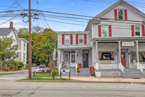 16 Schooleys Mountain Rd, Long Valley, NJ, 07853-6223 | Card Image