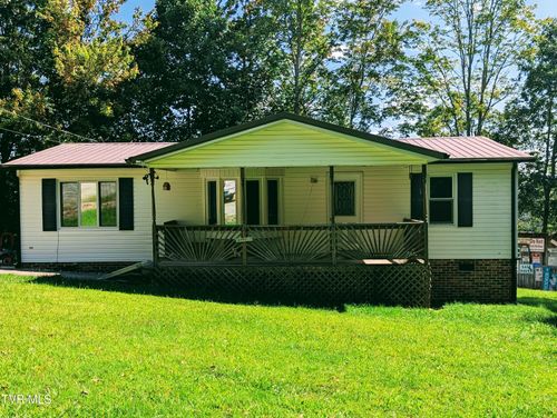 188 Boggs Hl, Clintwood, VA, 24228-7899 | Card Image