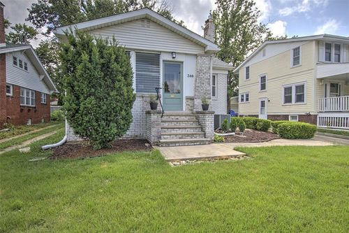 246 N Taylor Ave, Decatur, IL, 62522-1932 | Card Image