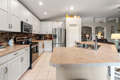 34701 Pinehurst Greene Way, House other with 4 bedrooms, 2 bathrooms and null parking in Zephyrhills FL | Image 3