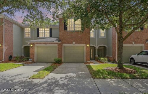 7507 Scarlet Ibis Ln, JACKSONVILLE, FL, 32256-2879 | Card Image
