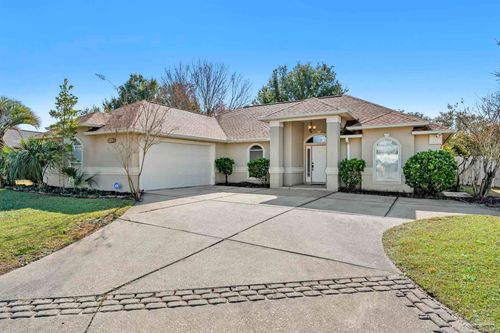6005 Chandelle Cir, Pensacola, FL, 32507-8105 | Card Image