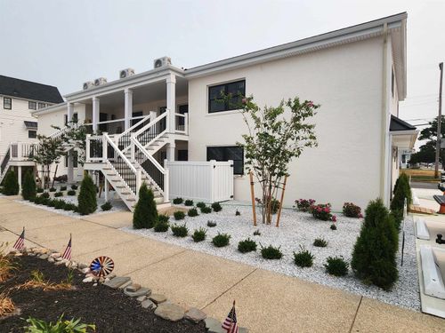 1a-9301 3rd Ave, Stone Harbor, NJ, 08247-2069 | Card Image
