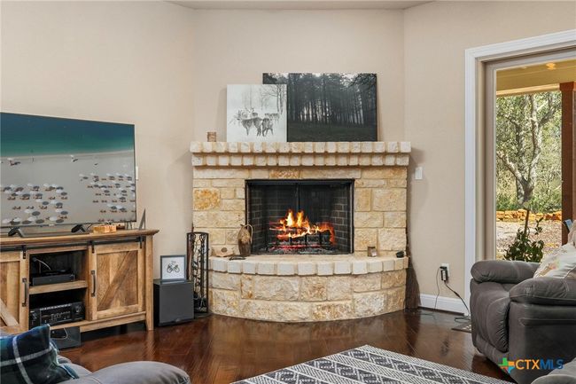 110 Liberty Bell Ln, House other with 4 bedrooms, 2 bathrooms and null parking in Fischer TX | Image 12