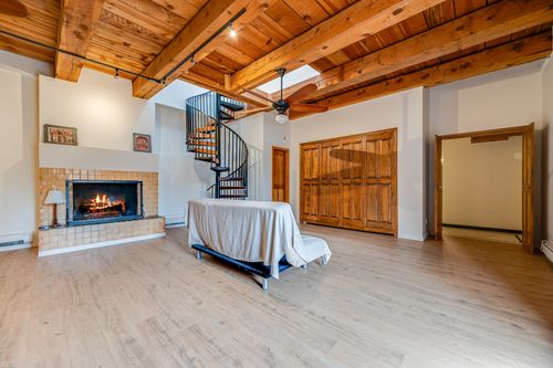 apt-c-637 Alto St, Santa Fe, NM, 87501-2818 | Card Image