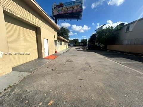 Commercial Sale in Hollywood 3