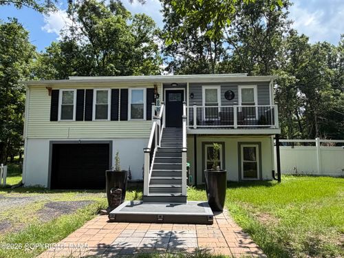 4469 Pine Ridge Drive W, Bushkill, PA, 18324 | Card Image