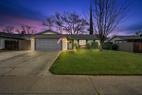 6806 Lakewood Way, Orangevale, CA, 95662 | Card Image