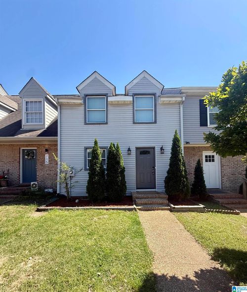 713 Cahaba Manor Trl, PELHAM, AL, 35124-1551 | Card Image