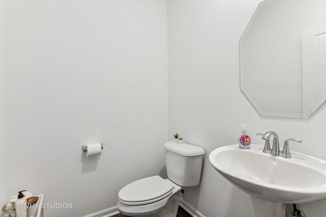 128 Hedgerow Dr, House other with 4 bedrooms, 3 bathrooms and 2 parking in Elgin IL | Image 11