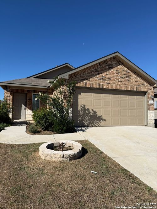 156 Middle Green Loop, Floresville, TX, 78114-0046 | Card Image