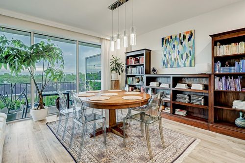 unit-4e-2200 Willowick Rd, Houston, TX, 77027-4064 | Card Image