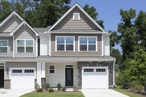 214 Silas St, Durham, NC, 27705-3194 | Card Image