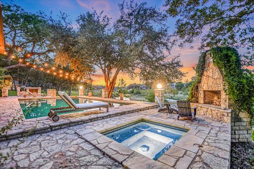 1121 Hidden Valley Rd, Wimberley, TX, 78676-5713 | Card Image