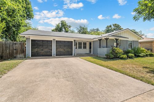 1207 Pembrook Dr, Waco, TX, 76710-4150 | Card Image