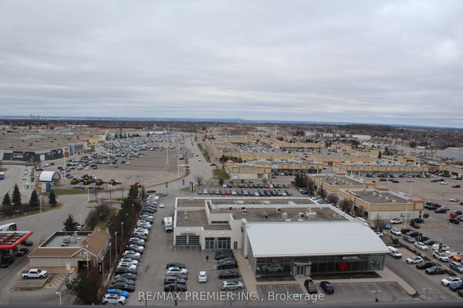 1210 - 9085 Jane St, Condo with 2 bedrooms, 2 bathrooms and null parking in Concord ON | Image 24