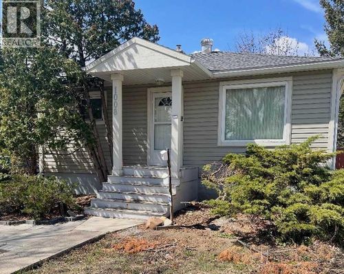 1008 17 St S, Lethbridge, AB, T1K1X6 | Card Image
