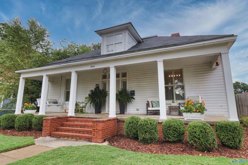 504 Walnut St Ne, Decatur, AL, 35601-1942 | Card Image