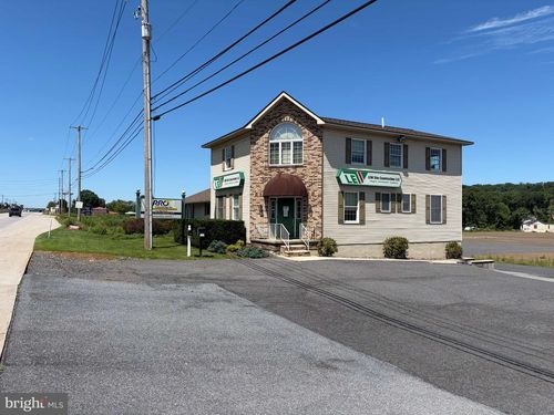 1239 Centre Tpke Turnpike, ORWIGSBURG, PA, 17961 | Card Image
