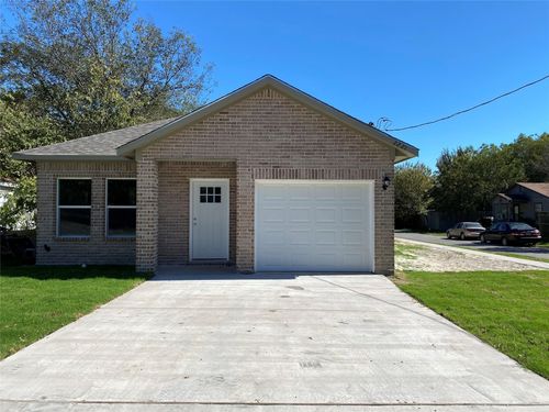 2221 Langford St, Greenville, TX, 75401-2932 | Card Image