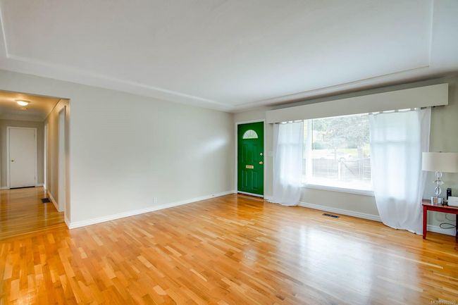 2588 11th Ave, House other with 6 bedrooms, 3 bathrooms and 4 parking in Port Alberni BC | Image 4