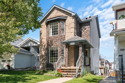 10884 Hidden Valley Drive Nw, Calgary, AB, T3A5H2 | Card Image