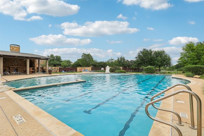 Community Amenities | Image 35