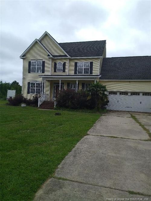 1067 John Mcmillan Rd, Hope Mills, NC, 28348-8403 | Card Image