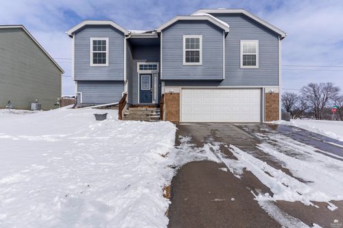 902 Bryce Ln, Junction City, KS, 66441-2707 | Card Image