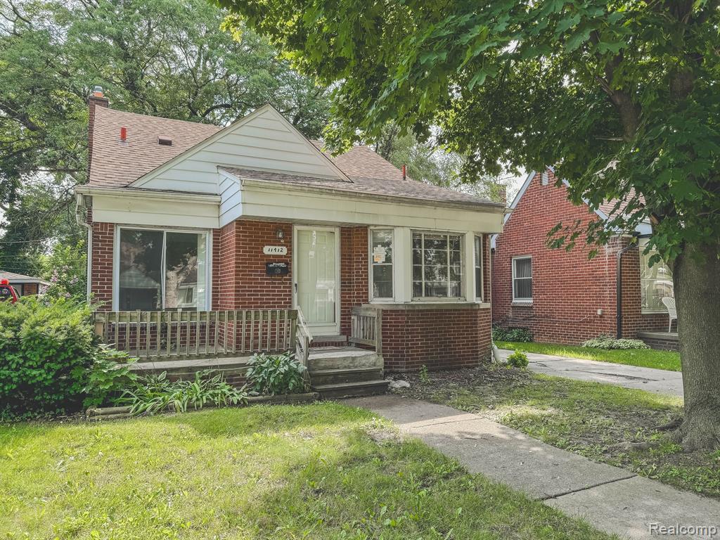 Riverdale , Redford, MI 48239 #1
