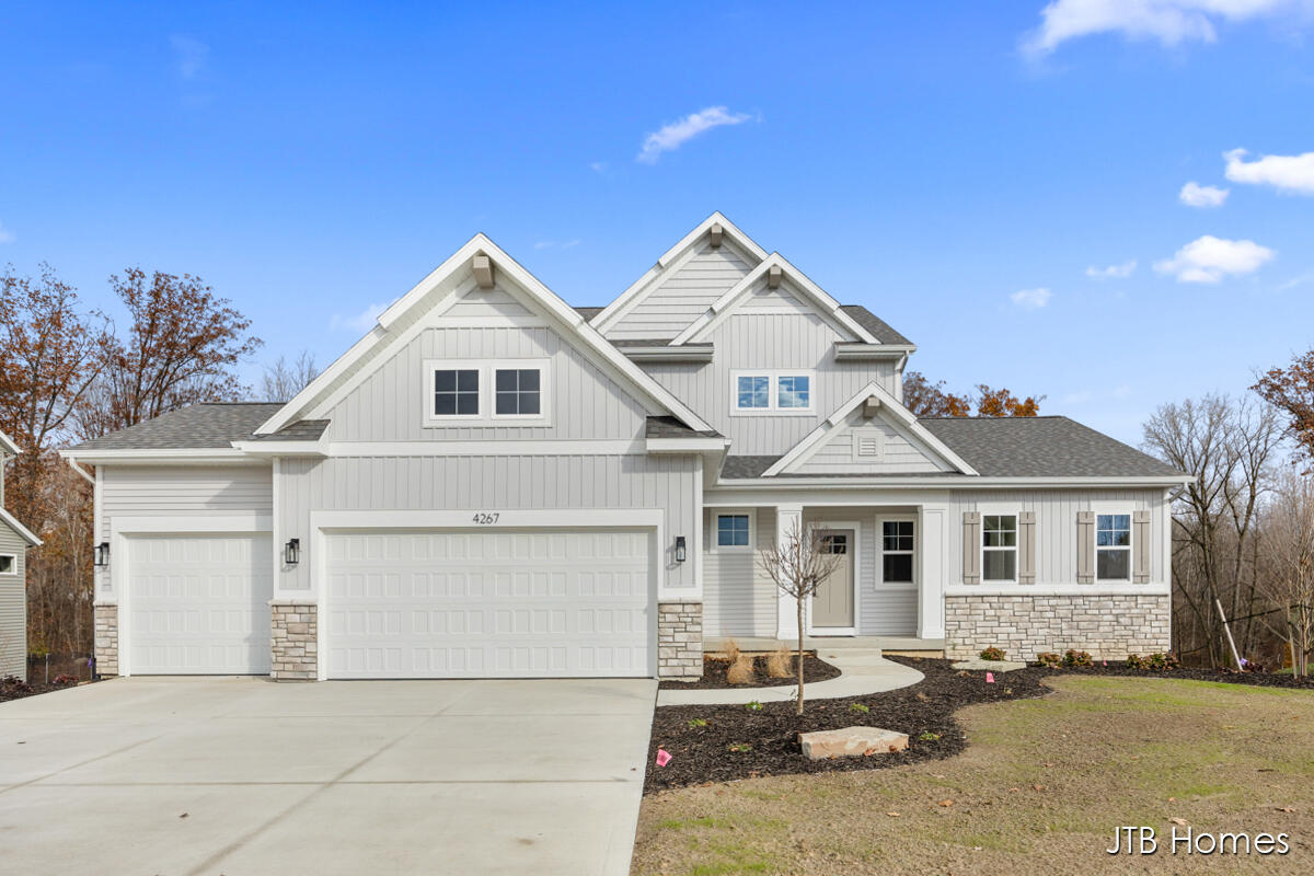 Boynton Hollow Dr, Grandville, MI 49418