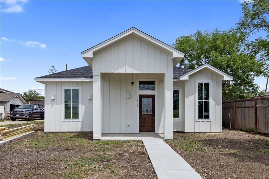 Sacky Dr, Corpus Christi, TX 78415