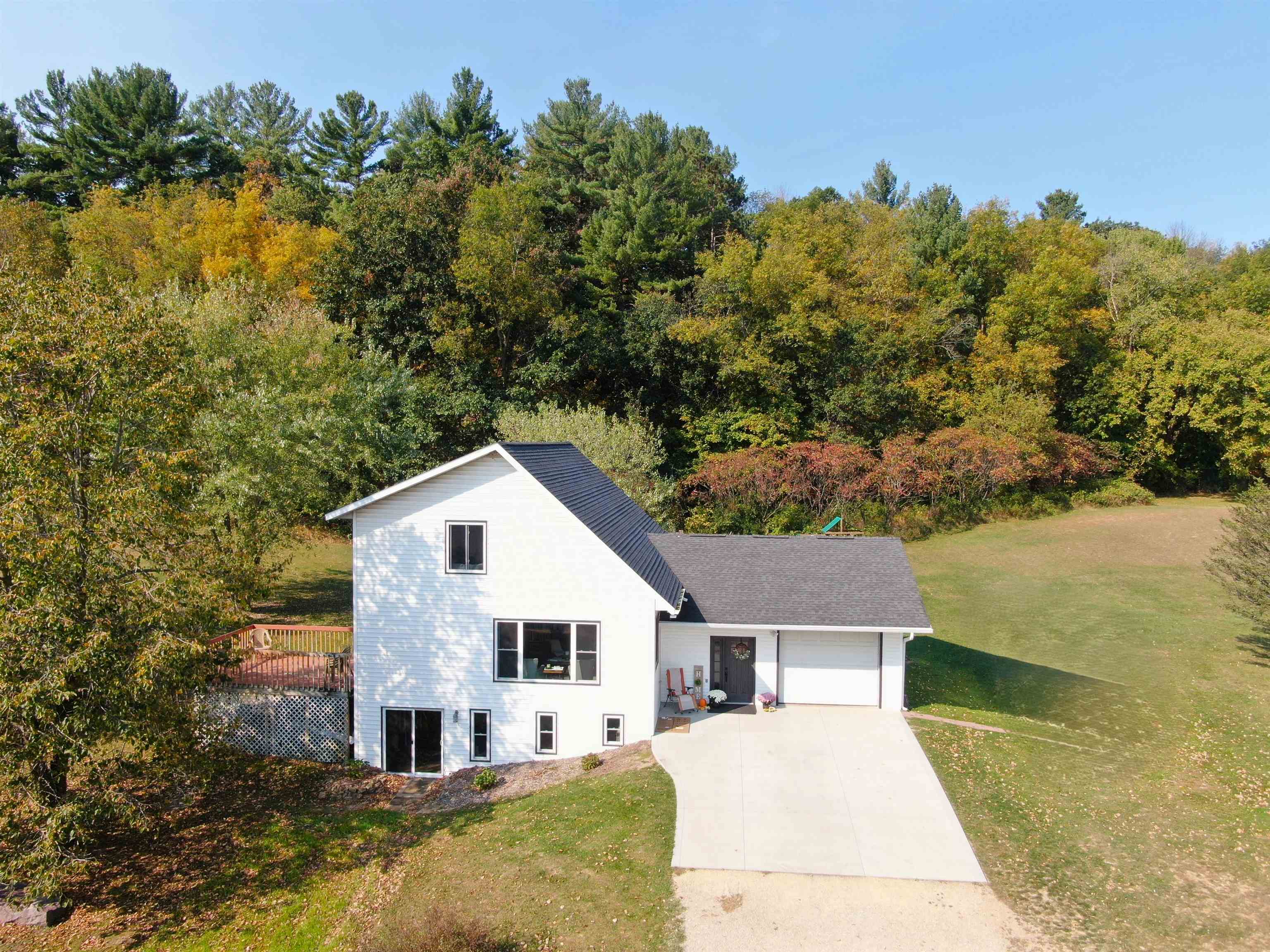 Stout Rd, Wonewoc, WI 53968
