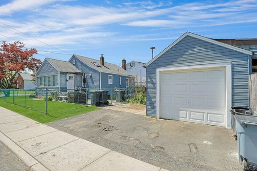 49 Blauvelt Ave, West Haverstraw, NY, 10993-1321 | Card Image