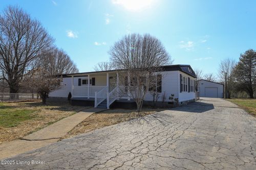 43 Mcfarlin Ln, Vine Grove, KY, 40175-9617 | Card Image