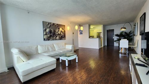 1550s-1500 Bay Rd, Miami Beach, FL, 33139-3203 | Card Image