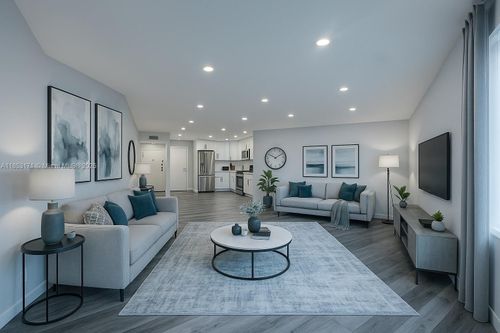 apt-212-1000 Parkview Dr, Hallandale Beach, FL, 33009-8901 | Card Image