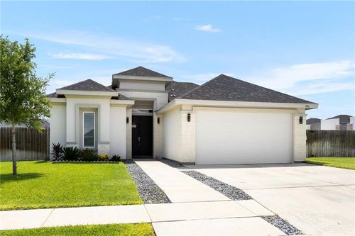 405 Stella Dr, San Juan, TX, 78589-5224 | Card Image