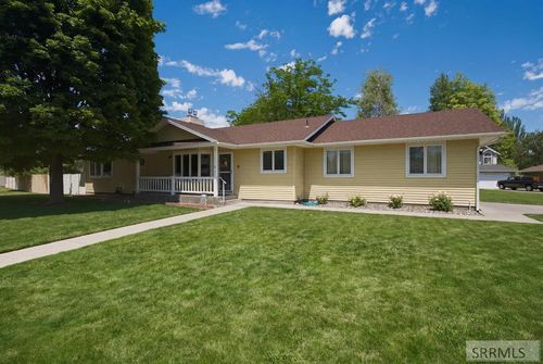 2945 Chaparral Dr, Idaho Falls, ID, 83404-7273 | Card Image