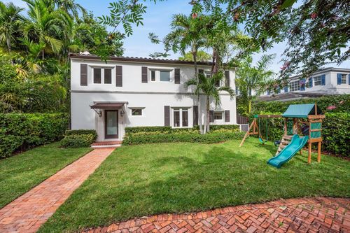 775 W 49th St, Miami Beach, FL, 33140-2603 | Card Image