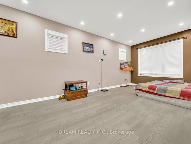 7 Icefall Rd, House attached with 3 bedrooms, 3 bathrooms and 2 parking in Caledon ON | Image 14