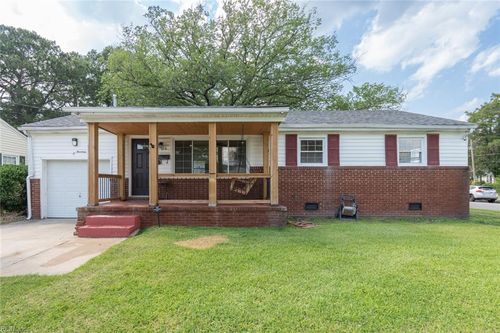 314 Mohican Dr, Portsmouth, VA, 23701-2428 | Card Image