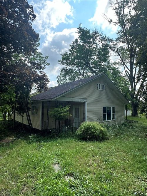 29 Butler St, Oxford, NY, 13830-3419 | Card Image