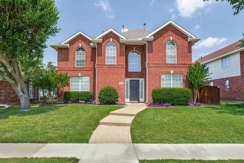 3909 Rolling Hills Drive, Plano, TX, 75025 | Card Image